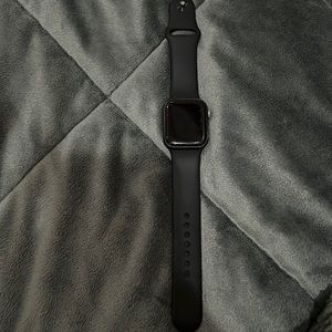 Apple Watch Series 4- Aluminum 40mm